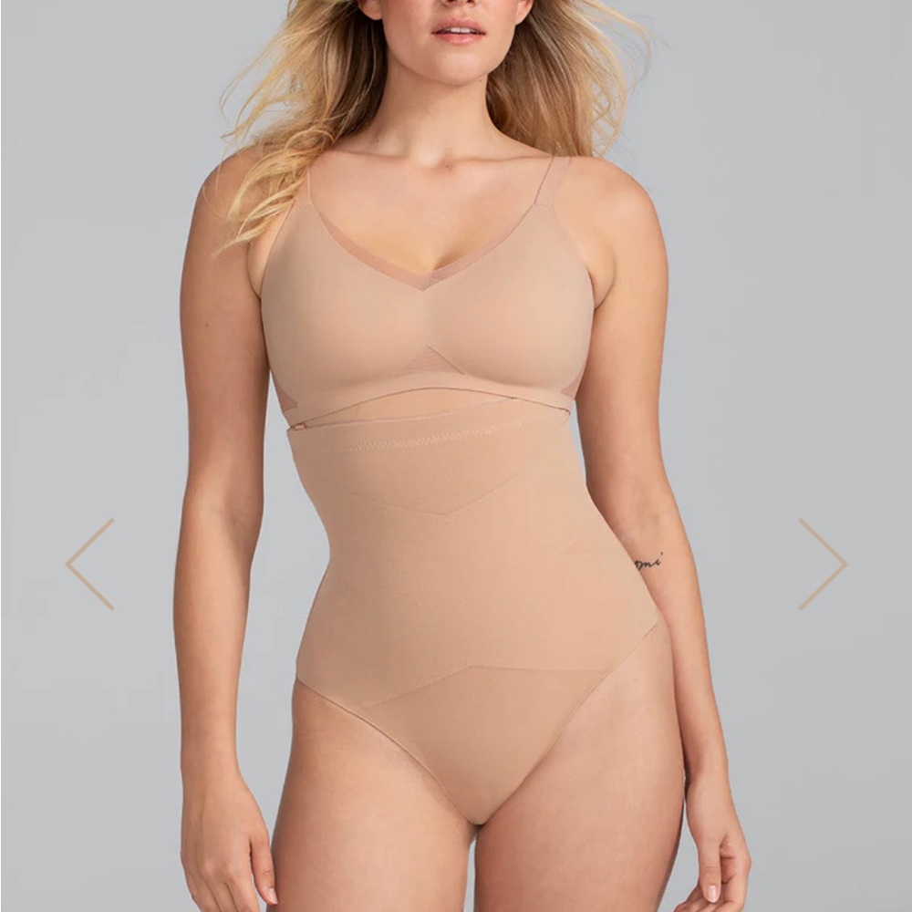 HoneyLove super power thong
